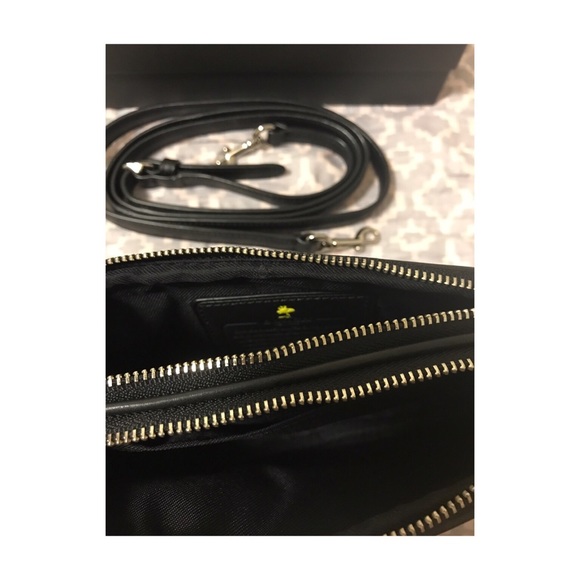 Coach x Snoopy Mini Crossbody Purse - Picture 3 of 4